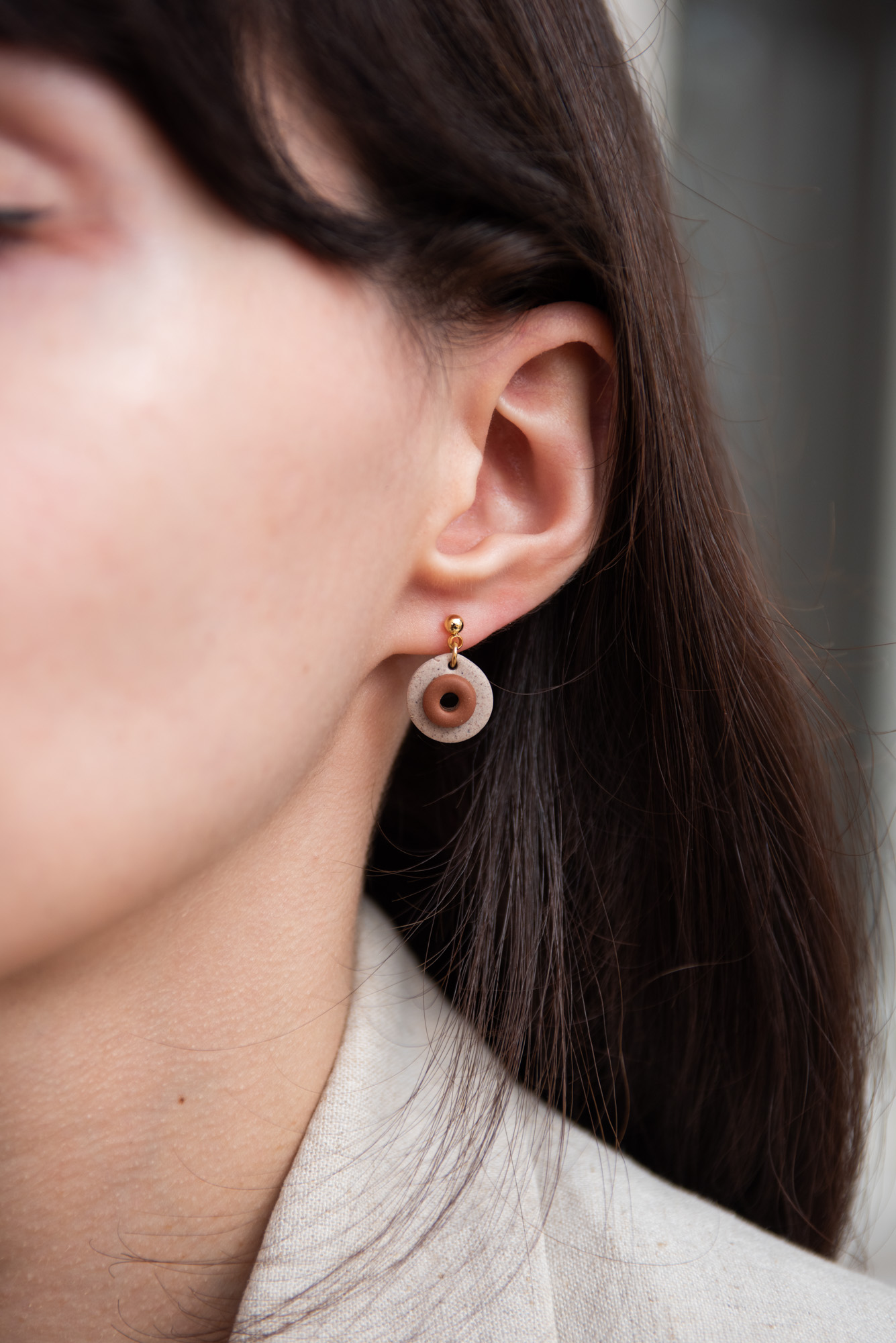 Handmade Jewelry Maleni Atelier Earrings Cinnamon Mini Double Circle Gold Pins