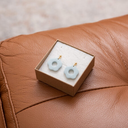Handmade Jewelry Maleni Atelier Light blue large organic earrings with cinnamon