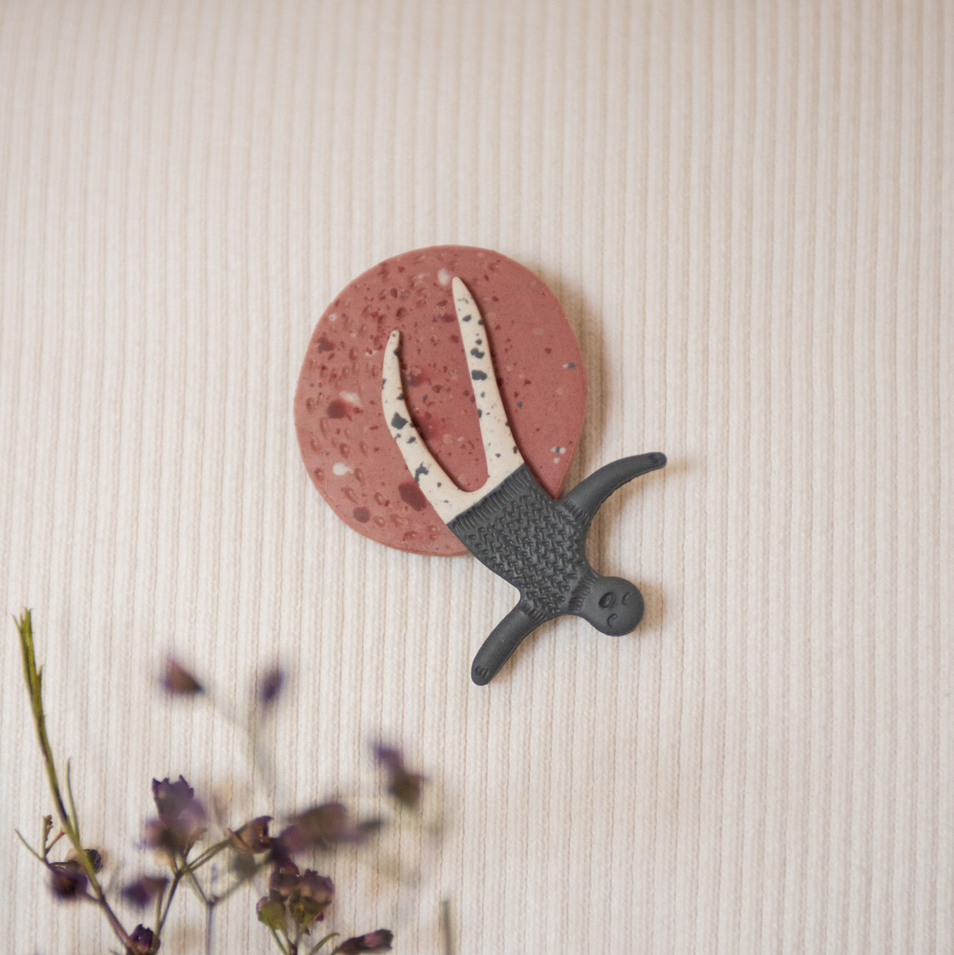 Handmade Jewelry Maleni Atelier Brooch Singing Shadow