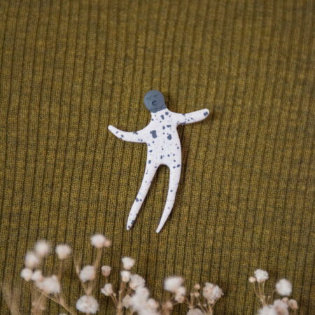 Handmade Jewelry Maleni Atelier Brooch Singing Shadow