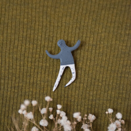 Handmade Jewelry Maleni Atelier Brooch Singing Shadow