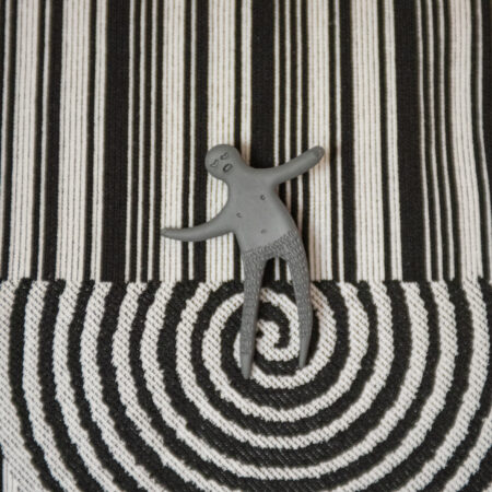 Handmade Jewelry Maleni Atelier Brooch Singing Shadow