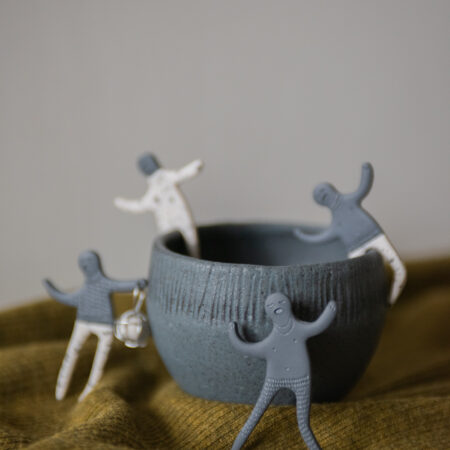 Handmade Jewelry Maleni Atelier Brooch Singing Shadow