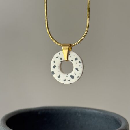 Handmade Jewelry Maleni Atelier Round terrazzo necklace with nutmeg gold chain