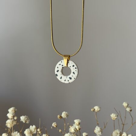 Handmade Jewelry Maleni Atelier Round terrazzo necklace with nutmeg gold chain